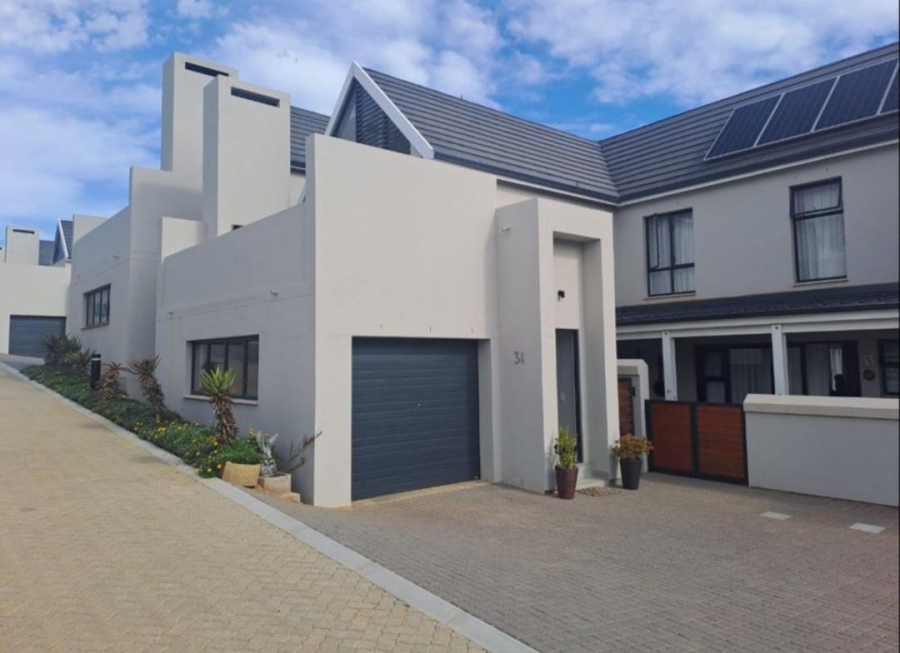 2 Bedroom Property for Sale in Hartland Lifestyle Estate Western Cape